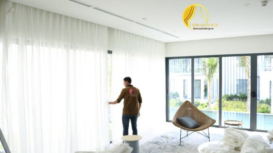 Hệ rèm thông minh tích hợp tự động hóa cho phòng ngủ