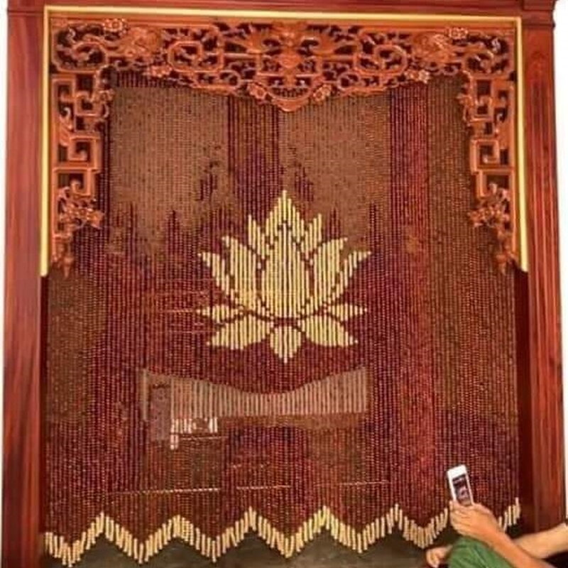 Rèm bàn thờ hạt gỗ thông minh tự động