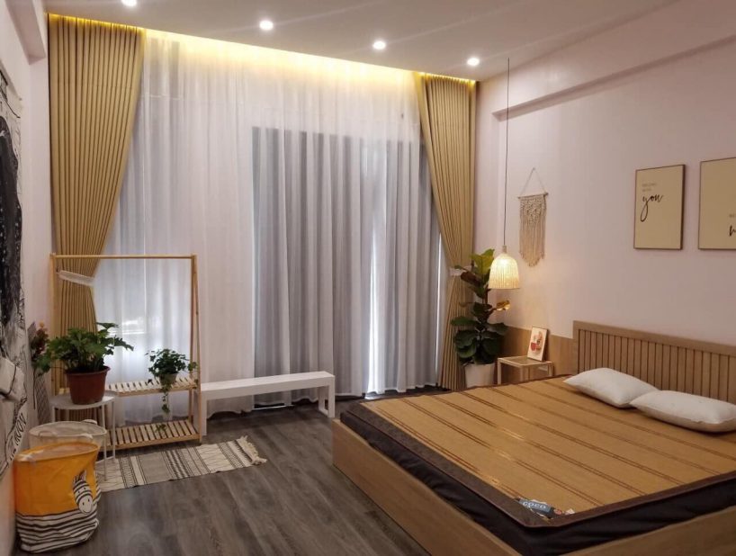 Rèm cách nhiệt giá rẻ thông minh tự động cho nhà ở