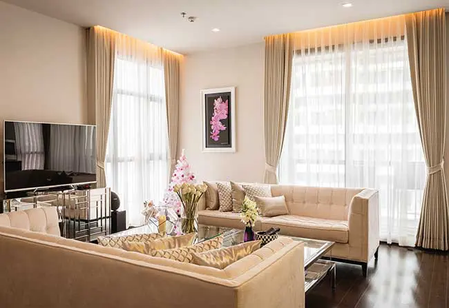 Rèm cửa phòng khách hiện đại thông minh tự động