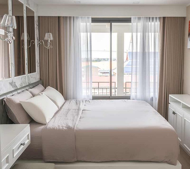 Rèm cửa sổ phòng ngủ hiện đại thông minh tự động