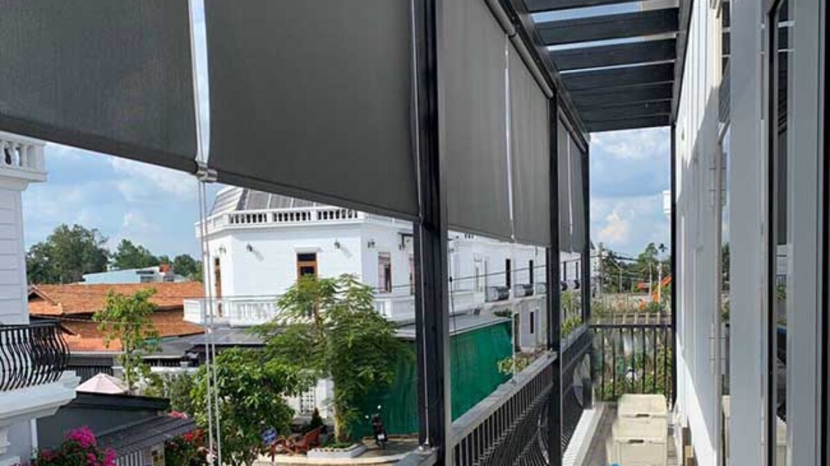 Rèm ban công thông minh tự động cho không gian ngoài
