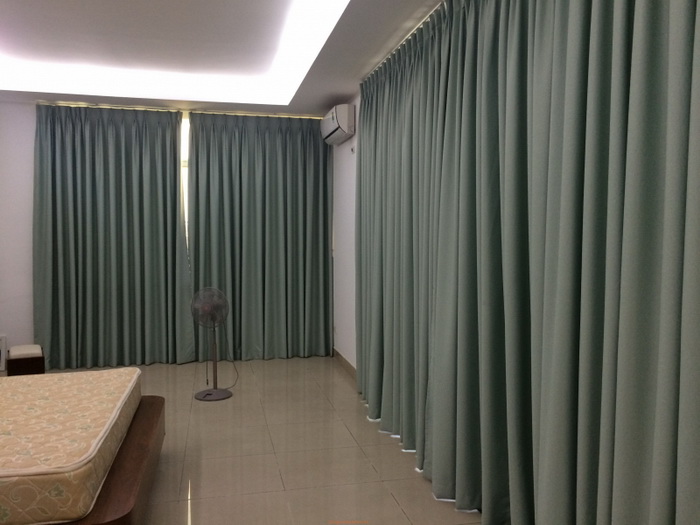Rèm chắn sáng thông minh tự động cho phòng ngủ