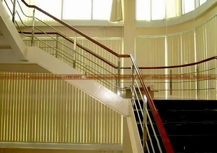 Rèm che hiện đại cho cửa sổ phòng khách 2025