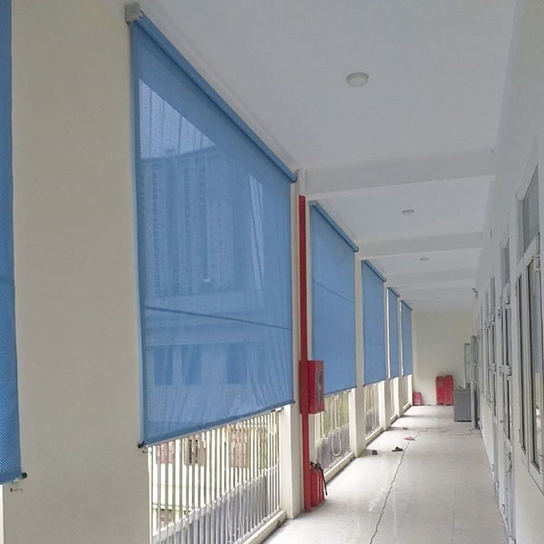 Rèm che mưa thông minh tự động cho không gian ngoài