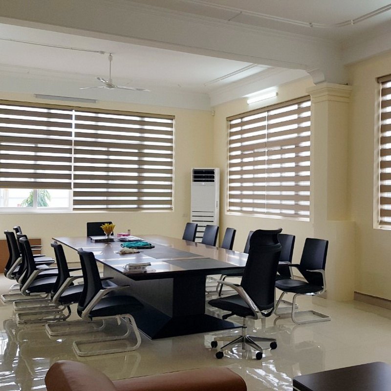 Rèm cửa sổ văn phòng thông minh tự động cho không gian