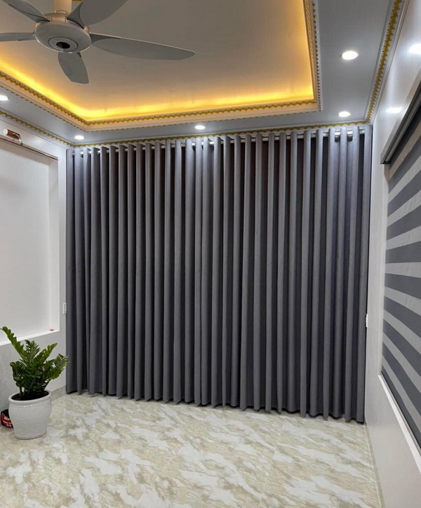 Rèm vải gấm bố hoa văn tinh tế hợp nội thất cổ điển