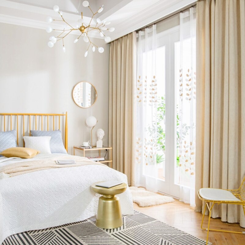 Thiết kế vai may rem cua độc đáo