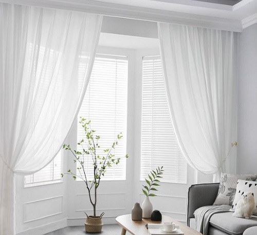 Thiết kế rèm vải voan hai lớp – vừa cản sáng nhẹ vừa giữ tính thẩm mỹ cao
