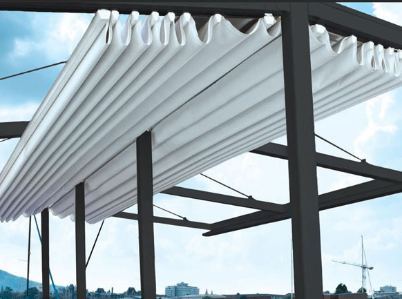 Không gian ngoài trời mát mẻ nhờ mái hiên Pergola cao cấp