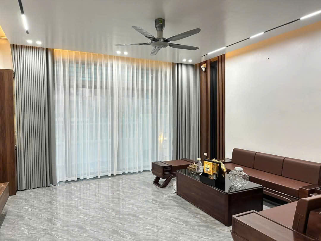 Lý do nhiều gia đình chọn rèm 2 lớp sang trọng
