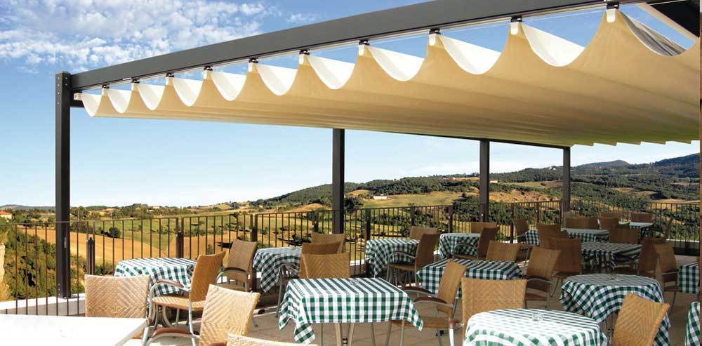Mái hiên Pergola hiện đại cho sân vườn biệt thự