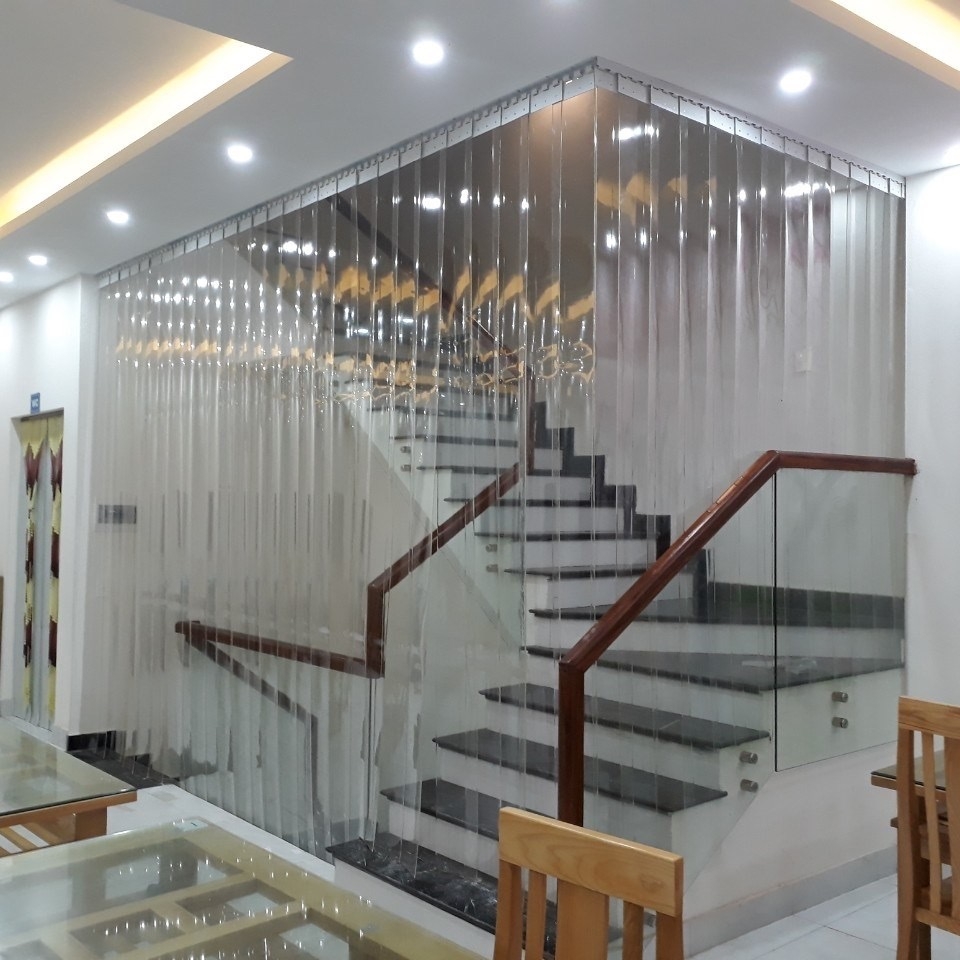 Rèm nhựa dẻo giữ lạnh, ngăn bụi và côn trùng