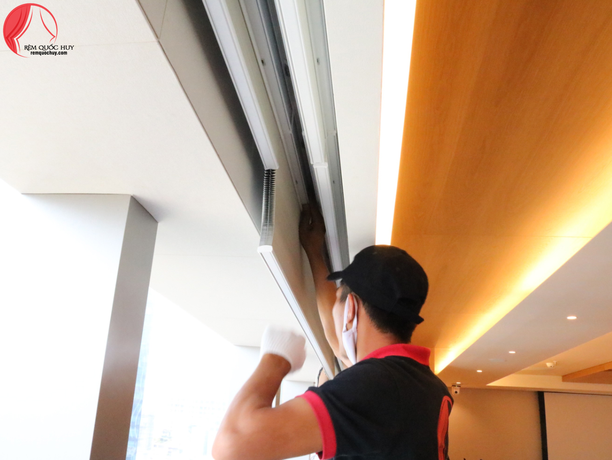 Rèm tổ ong cửa sổ tự động tiết kiệm năng lượng