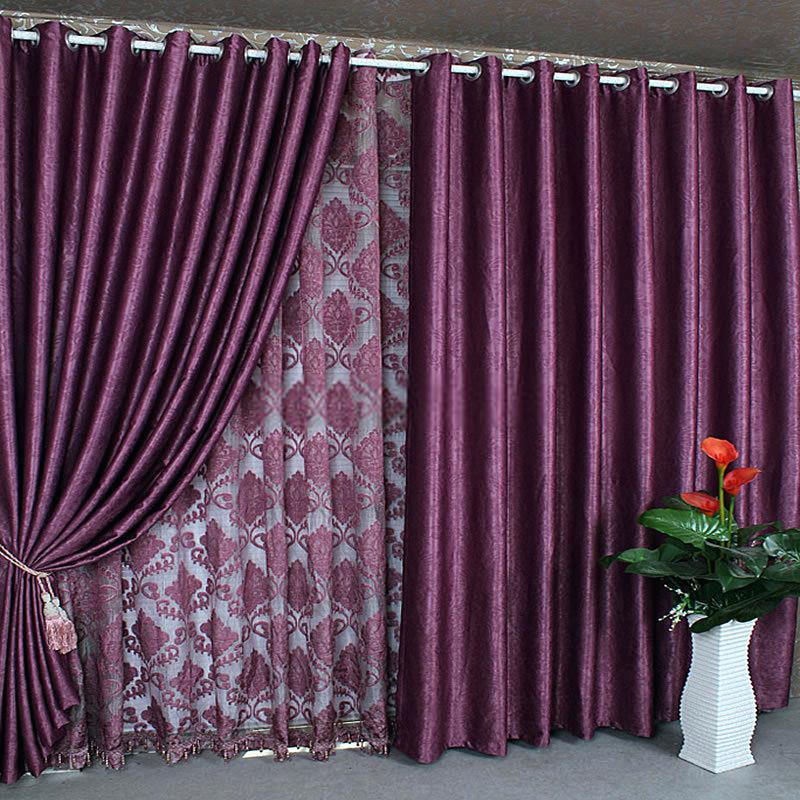 Rèm vải màu tím đẹp mang lại sự sang trọng và độc đáo