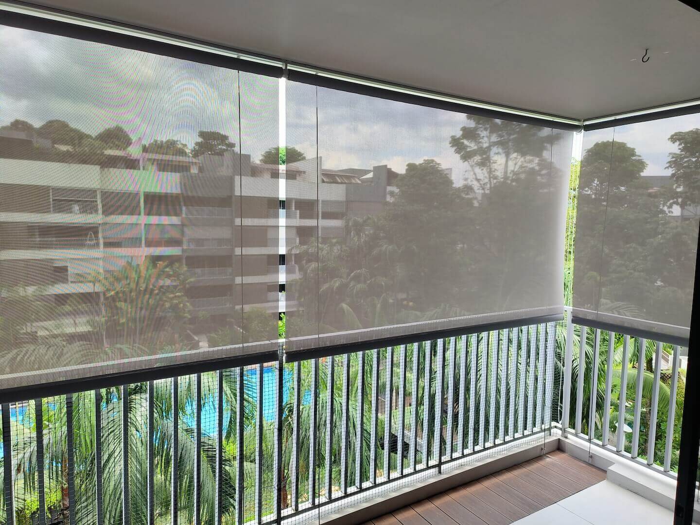 mái che tự cuốn thiết kế gọn gàng tiết kiệm không gian