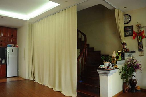 Màn che cầu thang đẹp chống bụi và tiết kiệm điện