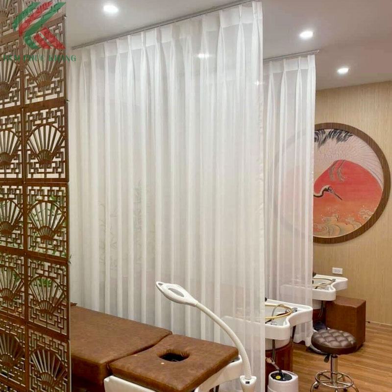 Màn che vải voan mỏng nhẹ cho cửa sổ phòng khách