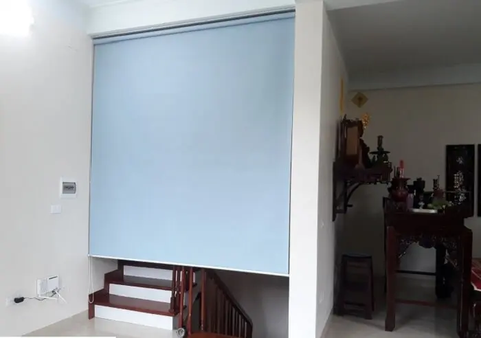 Mẫu rèm gầm cầu thang giúp lưu trữ gọn gàng