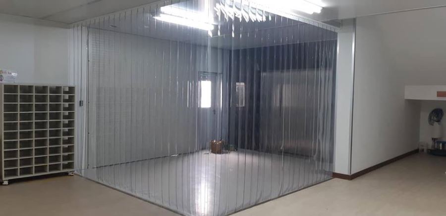 Rèm nhựa dẻo ngăn phòng lạnh cho kho lạnh công nghiệp