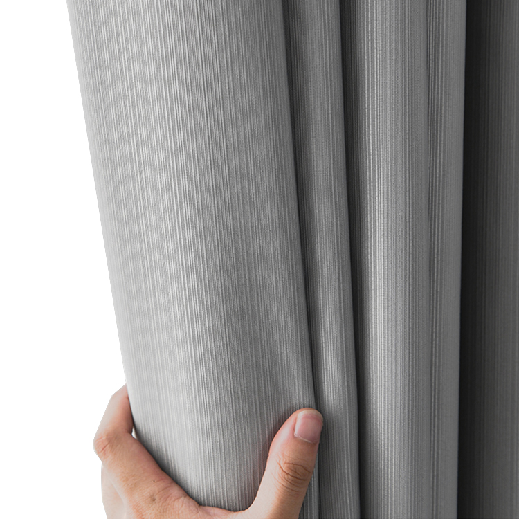 Hình ảnh rèm lụa satin cao cấp lắp đặt tại phòng khách