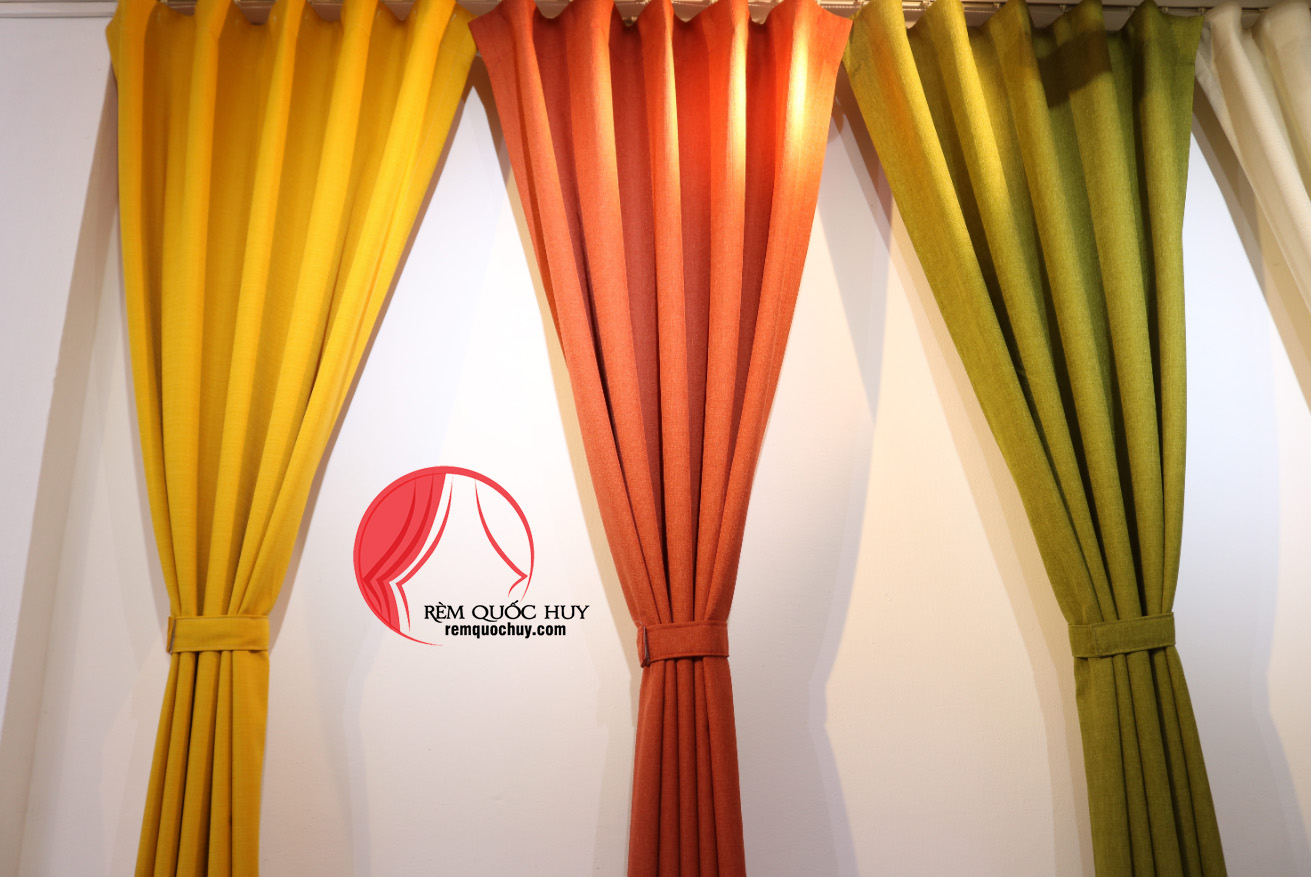 Rèm vải cao cấp tphcm cho phòng khách sang trọng
