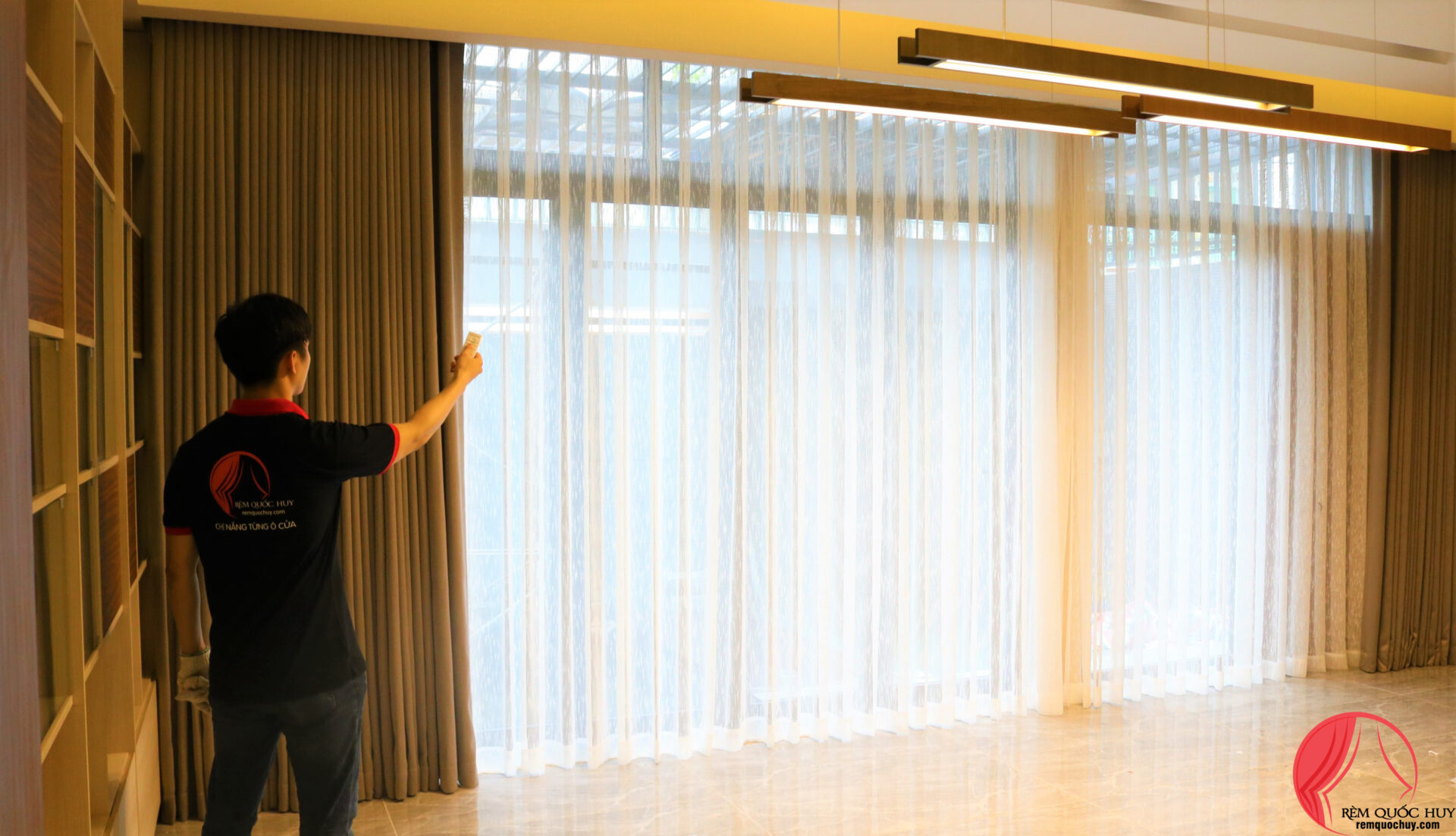 Trải nghiệm rèm vải motor cao cấp giúp ngôi nhà thông minh hơn
