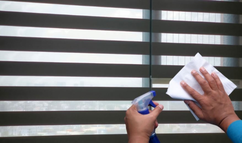 Hướng dẫn vệ sinh rèm cầu vồng đơn giản