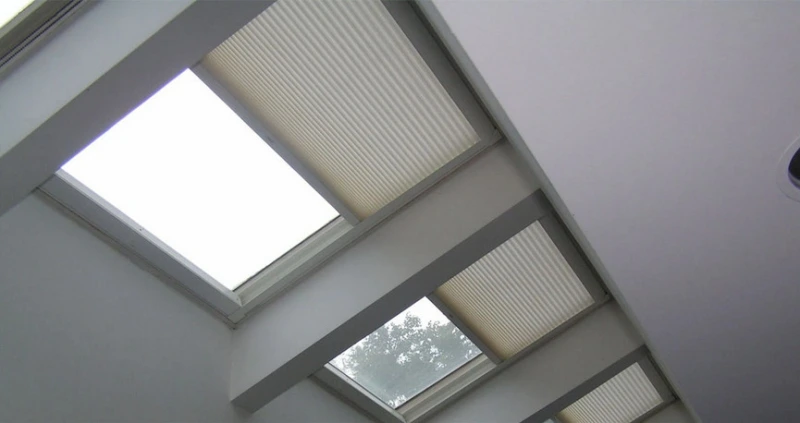 Rèm tổ ong motor siêu êm phù hợp không gian cần yên tĩnh