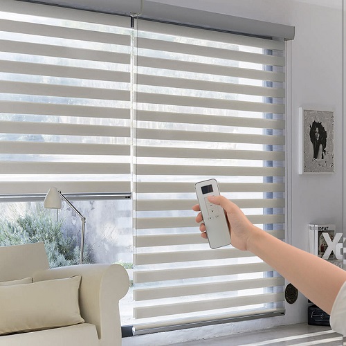 lắp đặt rèm cầu vồng motor điều khiển từ xa tại TP.HCM