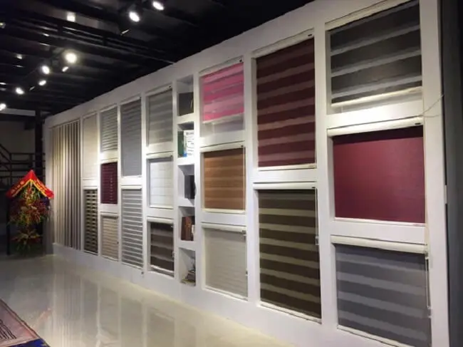 rèm cầu vồng motor Somfy cao cấp cho biệt thự hiện đại