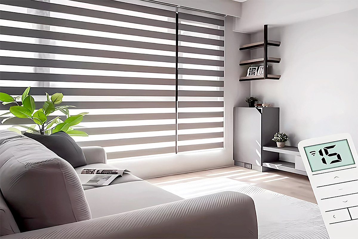 rèm cầu vồng tự động điều khiển qua ứng dụng điện thoại tiện lợi