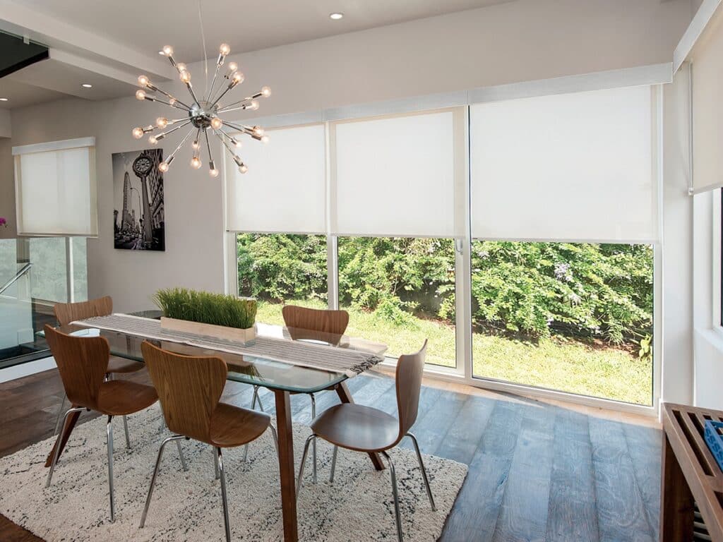 thi công rèm văn phòng cho quầy tiếp khách chuẩn thẩm mỹ