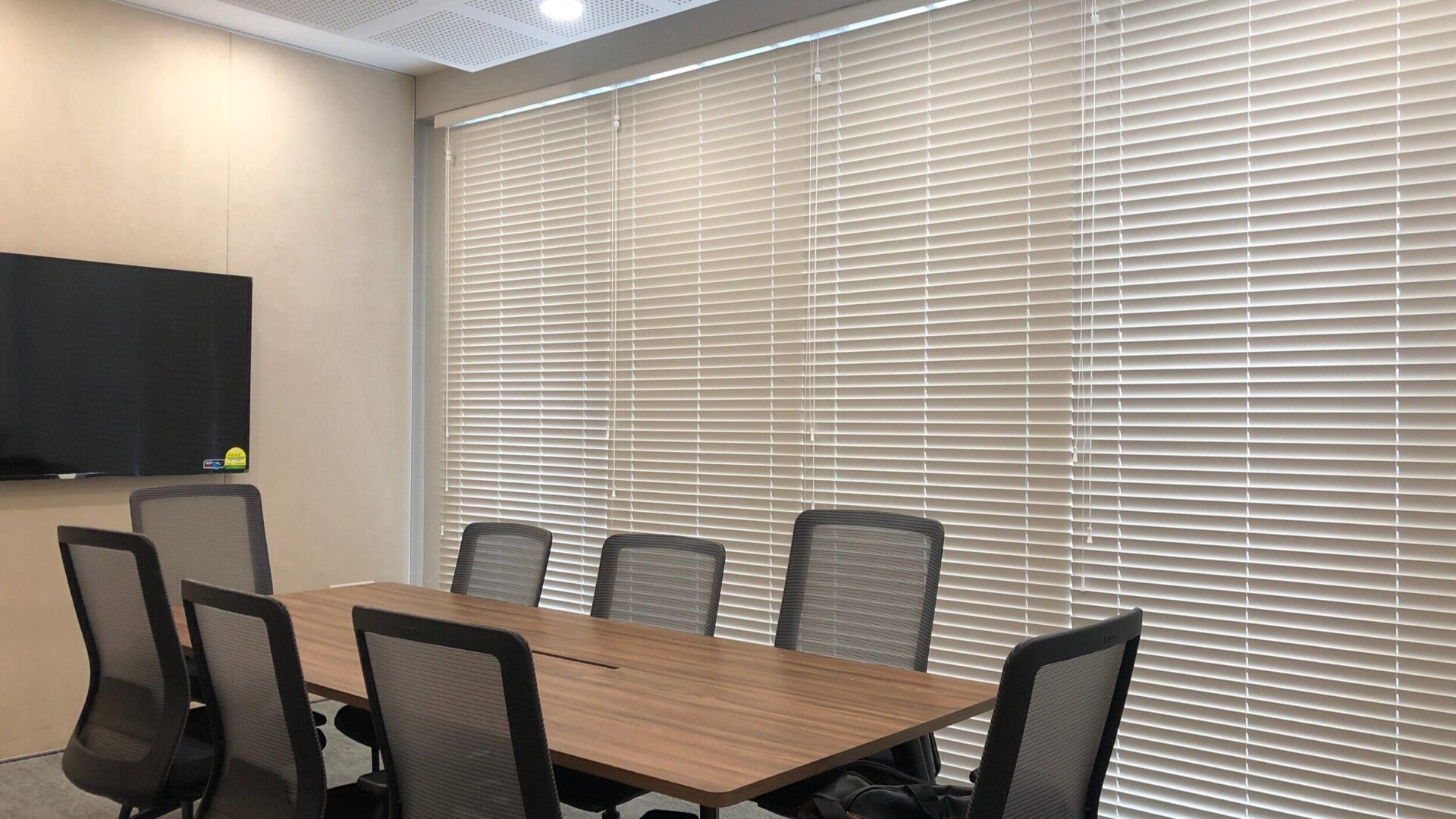 Bảo hành rèm sáo nhôm tận nơi nhanh trong ngày