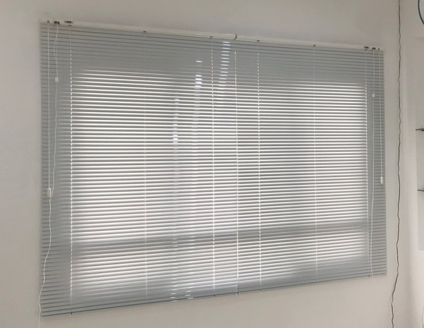 Lắp đặt rèm sáo nhôm tận nơi nhanh chóng