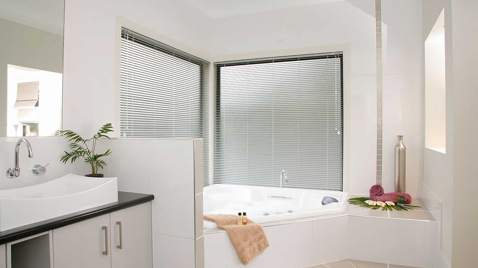 Mẹo chọn rèm sáo nhôm theo màu sắc và diện tích phòng