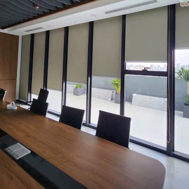 Rèm cuốn cách nhiệt phủ phản quang hạn chế bức xạ