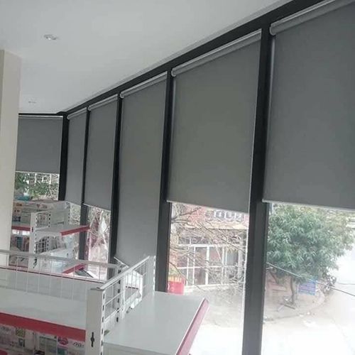 Rèm cuốn chống nóng giảm nhiệt cho văn phòng hiện đại