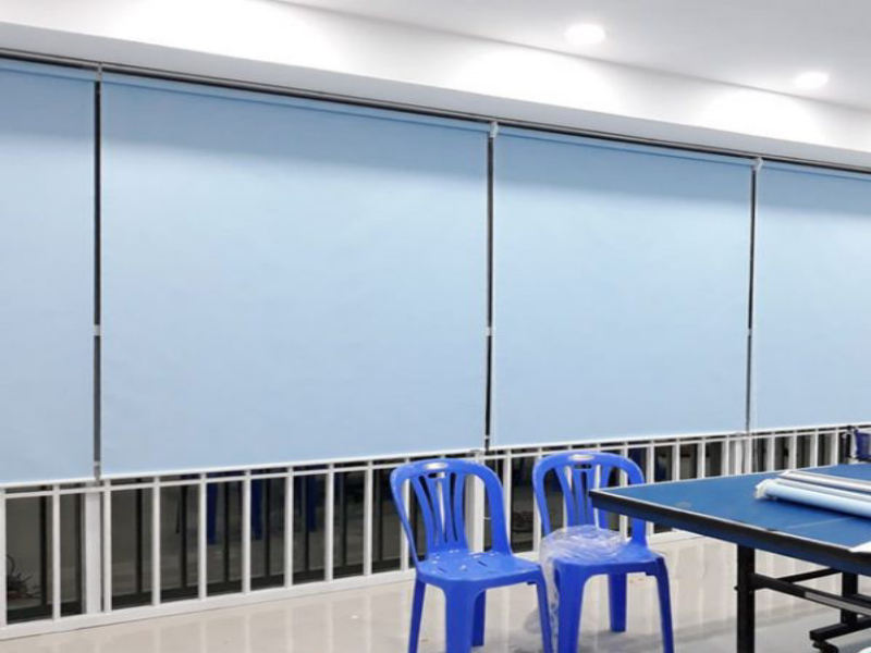 Rèm cuốn chống nước chịu mưa nắng ngoài trời