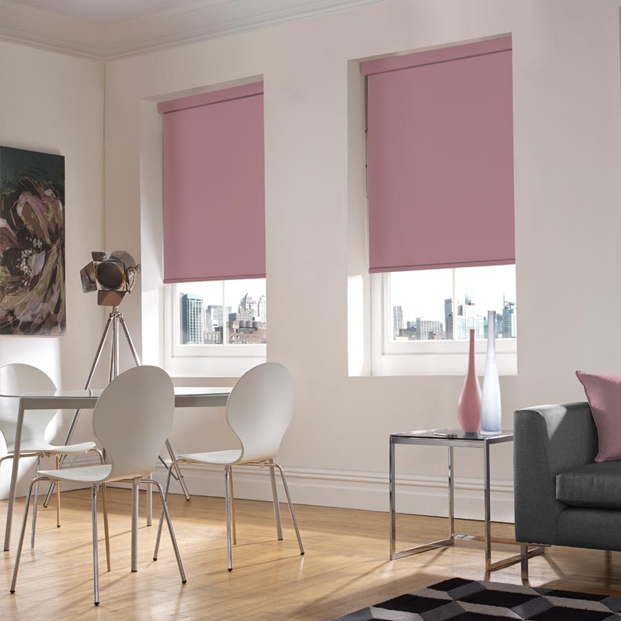 Rèm cuốn giúp giảm nhiệt phòng ở