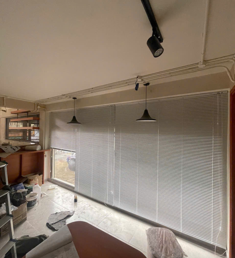 Thay rèm cũ sang rèm sáo nhôm hiện đại