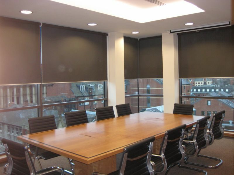 màn cuốn chống nắng cao cấp tại TP.HCM