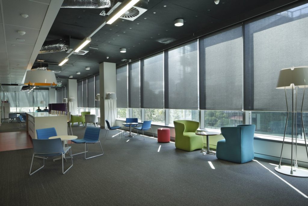 rèm cuốn che nắng chống nắng hiệu quả