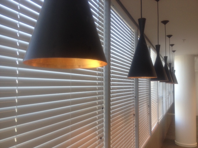 rèm sáo nhôm phòng làm việc tăng tính chuyên nghiệp