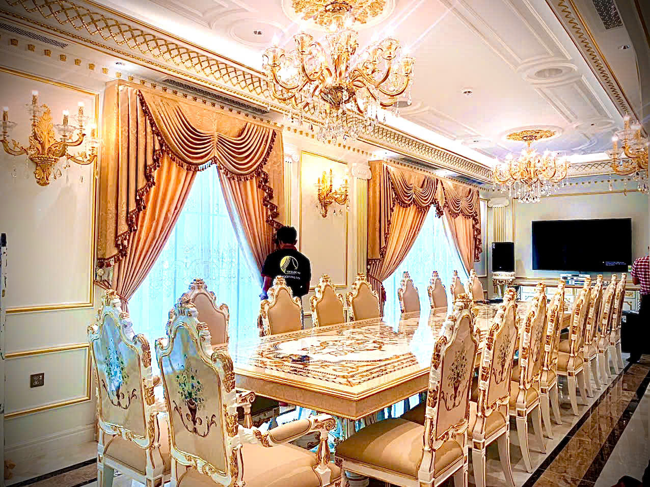 mẫu rèm cửa đẹp phong cách châu Âu cho biệt thự