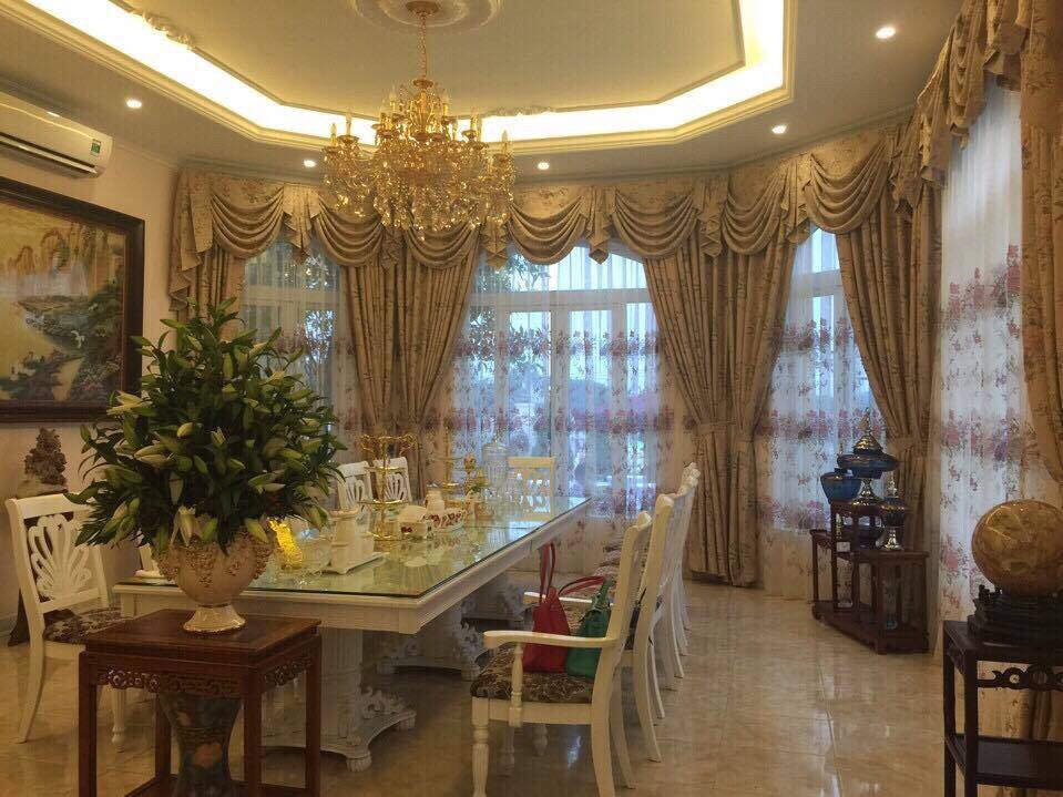 rèm cửa đẹp phong cách châu Âu tinh tế hiện đại