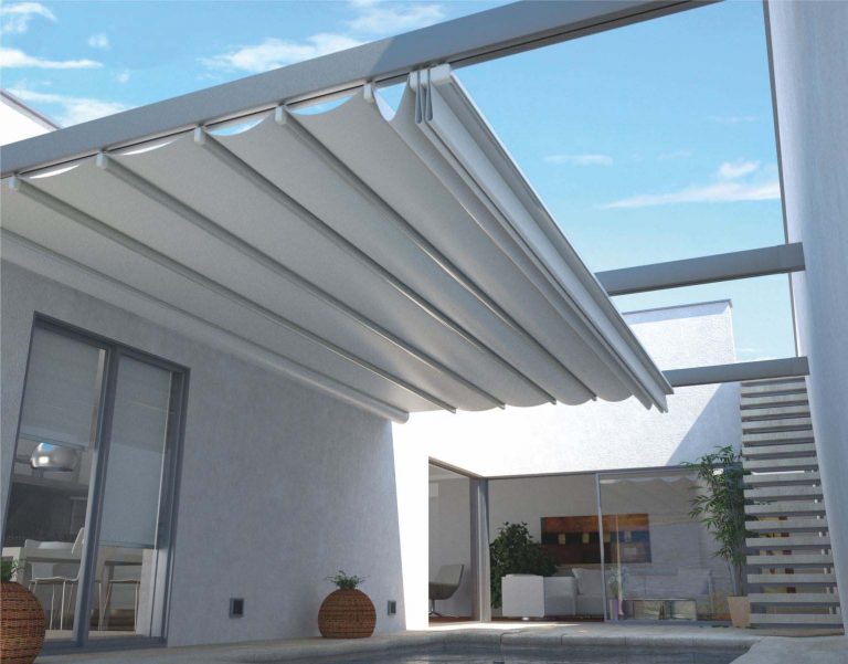 rèm cửa giếng trời chống nắng cho không gian thông tầng hiện đại