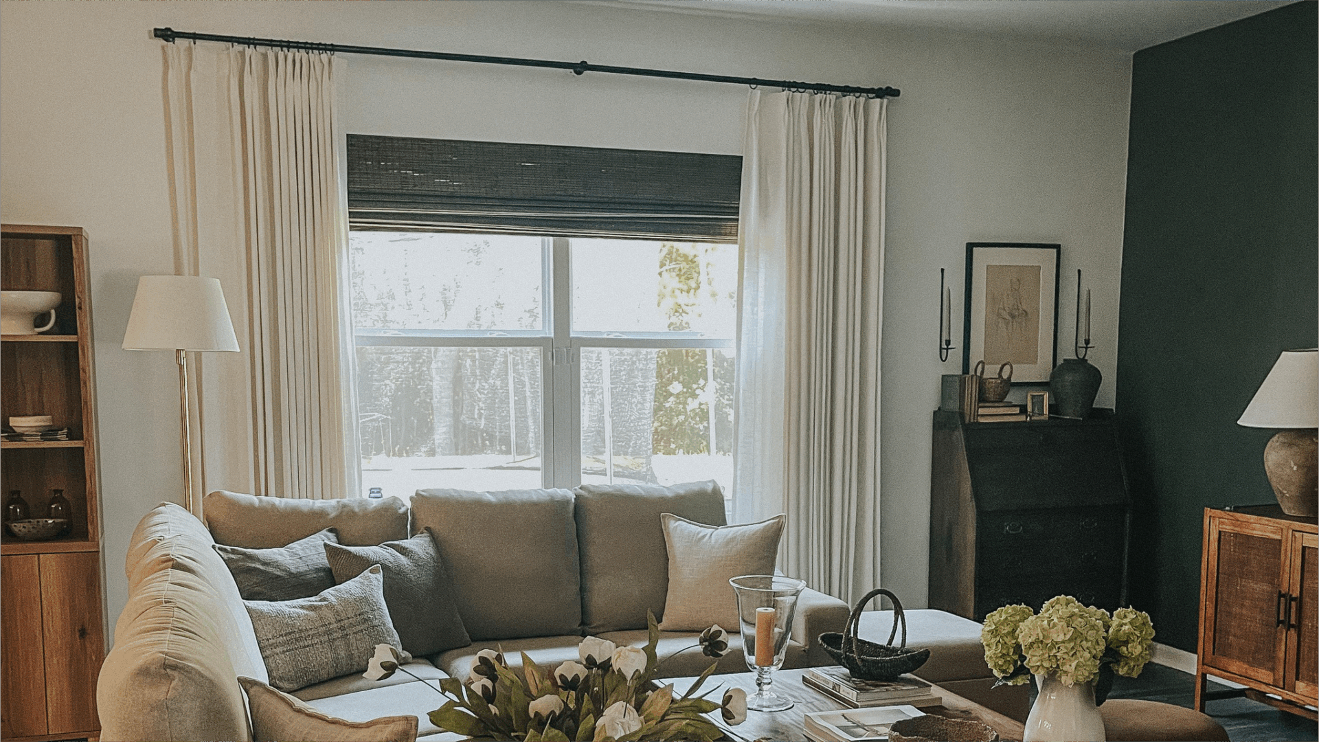 rèm cửa phong cách scandinavian tông sáng tối giản