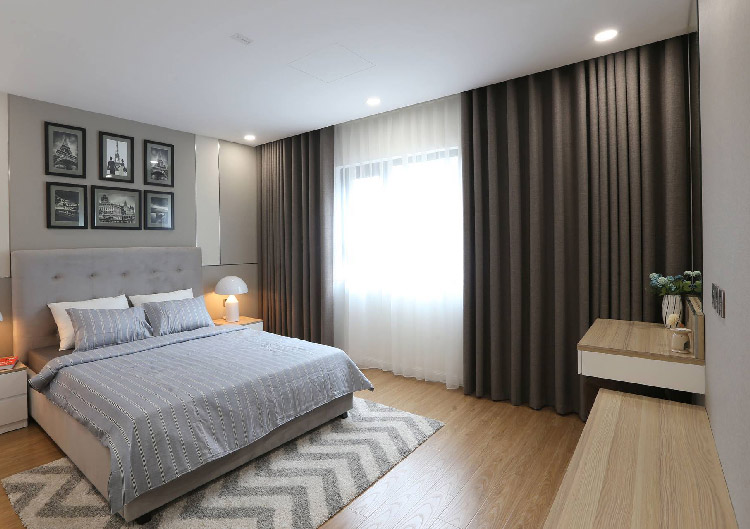 Mẫu rèm phòng ngủ vợ chồng sang trọng phong cách hiện đại