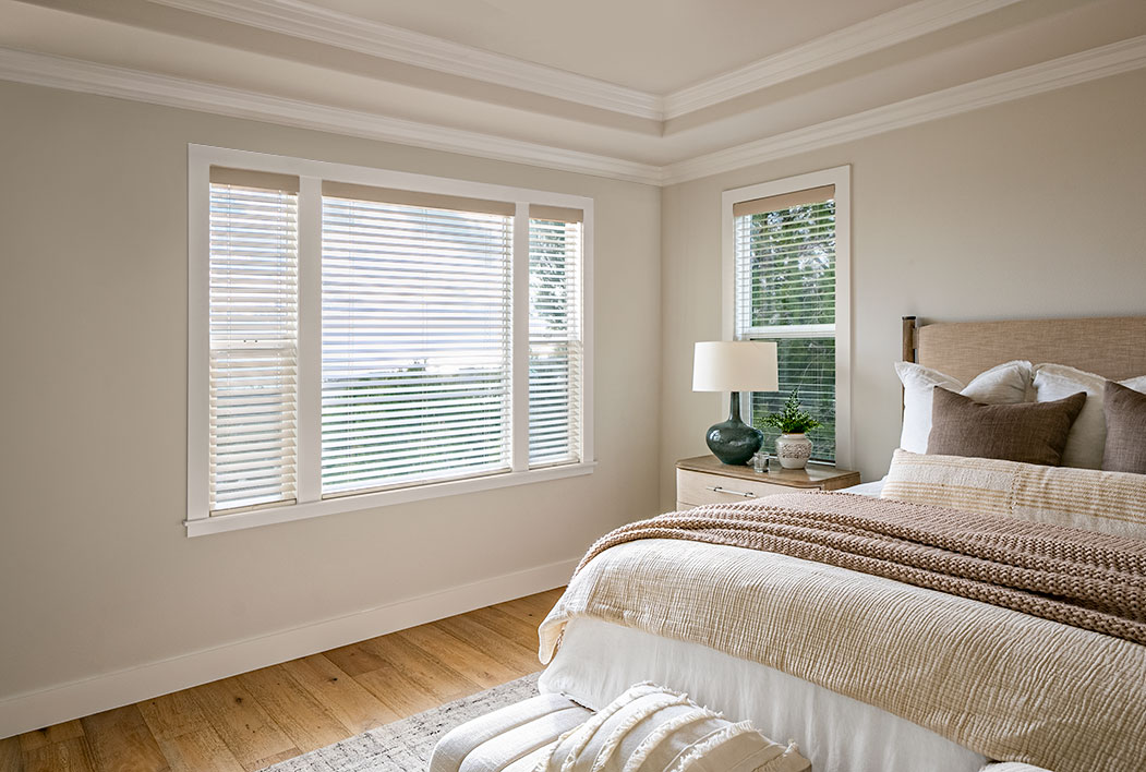 Rèm nhựa giả gỗ mang phong cách hiện đại cho phòng ngủ